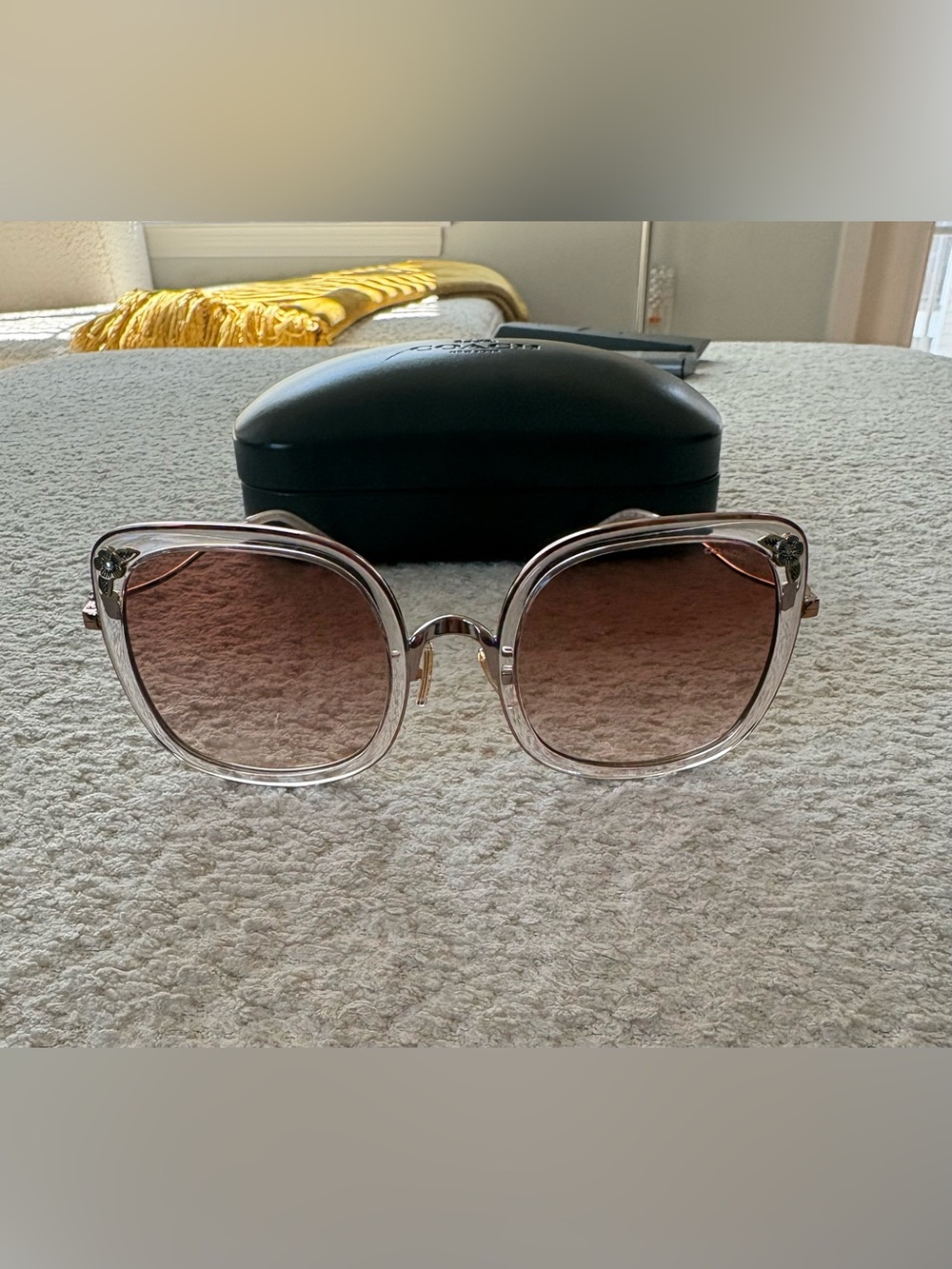 Coach Women's Suglasses